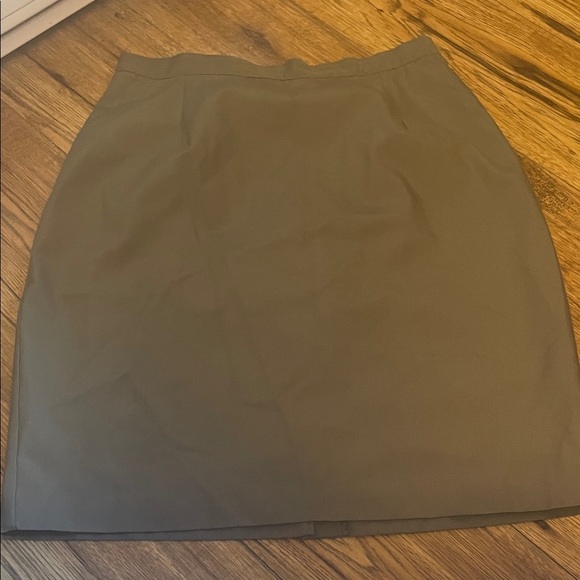 Dresses & Skirts - Olive Green Women's Skirt (Bin GB)​